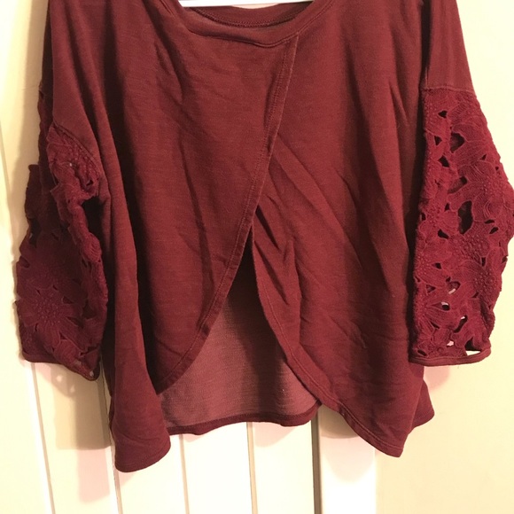 Sweater with sleeve detail and open back - Picture 1 of 4